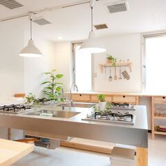 今だけ！フリーレント2ヵ月有り【ダンススタジオ24時間利用可能】テレワークにもおすすめの大型シェアハウス - シェアハウス