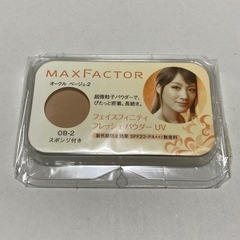アイシャドウ、ファンデーションサンプル、クリアパッチ　セットの画像