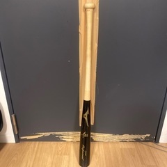 ほぼ新品未使用！ ミズノ木製バット どなたでもご連絡お待ちしてお...