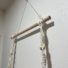 小さめの飾り棚の画像