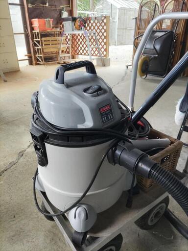 【終了しました】乾湿両用掃除機