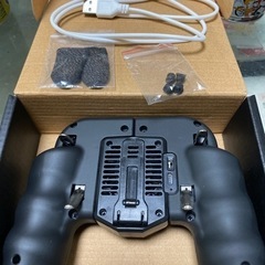 スマホ用コントローラーパッドの画像