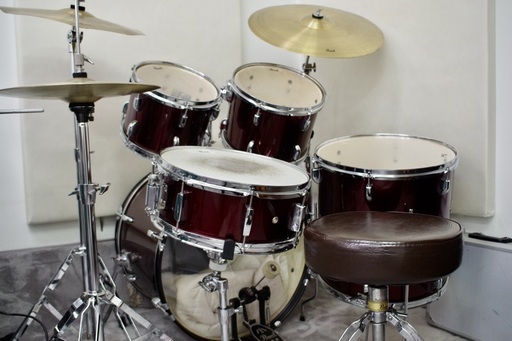 Pearlドラムセットw/Zildjianシンバル(H.H)