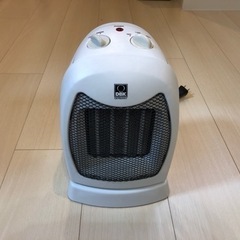 【小型】セラミック ファンヒーター  ホワイトの画像