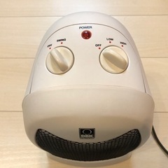 【小型】セラミック ファンヒーター  ホワイトの画像