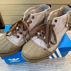 SOREL ソレル　珍しいスニーカー　USED