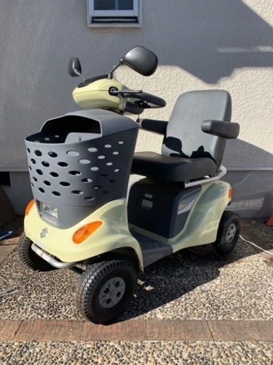 ズズキ　セニアカー