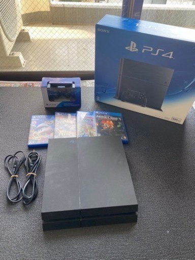 PlayStation®4 ジェットブラック500GB CUH-1200AB01