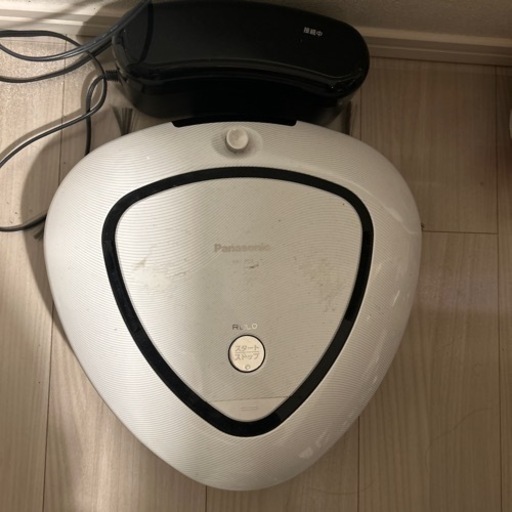 Panasonic 掃除ロボットMC-RS1-W