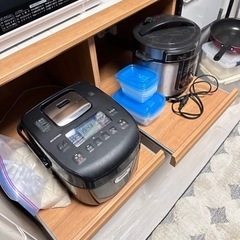 食器棚 キッチンボード レンジ台の画像