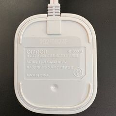 ☆★ 新品、未使用のオムロン　電動歯ブラシ用　充電器です。の画像