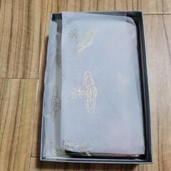 【受け渡し決定】ヴヴィアン長財布の画像