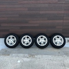 ホンダ旧型フィット装着アルミホィール付きスタッドレスタイヤ