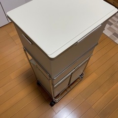 分別ゴミ箱の画像