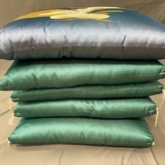 高級座布団5枚の画像