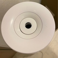 サブリエ　加湿器（定価12.000円超）の画像