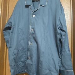 未使用　パジャマの上だけ　Lサイズ