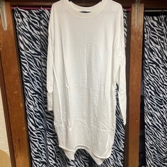 ロングTシャツ