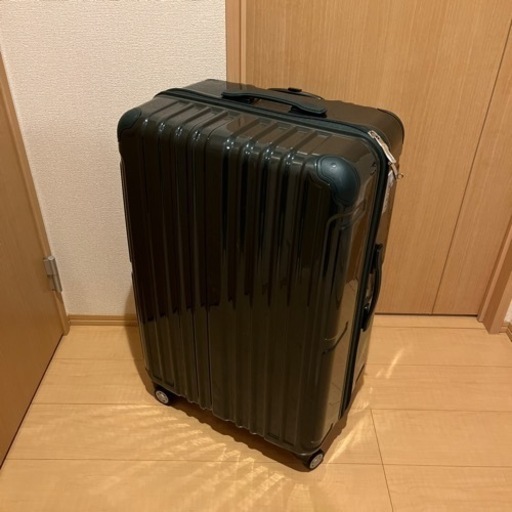 キャリーケース　大容量　深緑