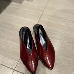 【新古品】フラットシューズの画像