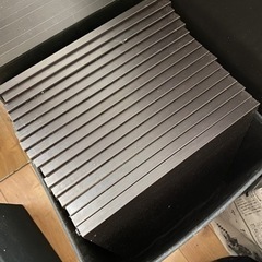 IKEA KALLAXダークブラウン棚板　約39cm×約33cmの画像