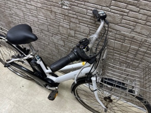 東京23区配達無料　新基準　ヤマハ　パスシティ　8.9Ah リチウム 電動自転車 中古 84