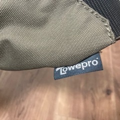 Lowepro ショルダーバッグの画像