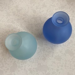 ガラスの一輪挿し　ひとつ200円の画像