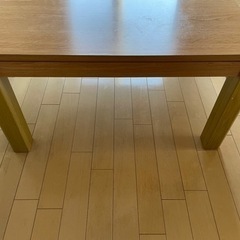 【無料・先着引取限定】こたつ(天板リバーシブル)布団なしの画像