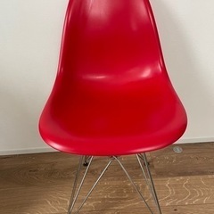 美品！イームズ風　チェア　シェル　赤の画像