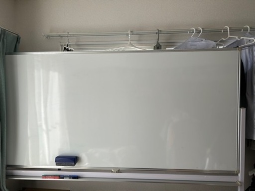 ビジネス用　大型ホワイトボード(キャスター付)