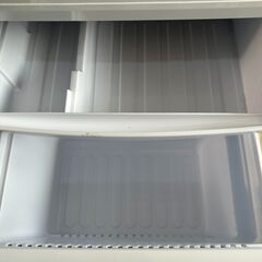 SHARP 2ドア冷蔵庫　どっちも付け替えドア　SJ-14E4  2017年製　リサイクルショップ宮崎屋住吉店　23.1.22　ｙの画像