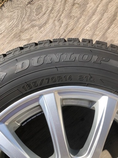 ダンロップ　ウィンターマックス　スタッドレス　165／70R14 2021年製