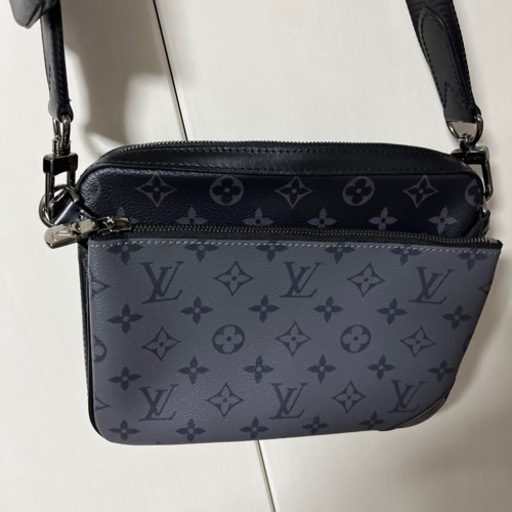 LOUIS VUITTON トリオメッセンジャー