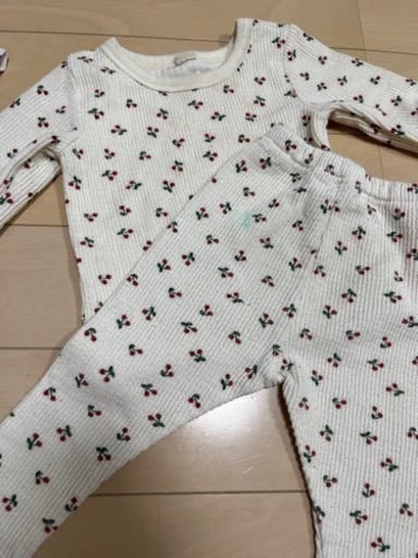 女の子　服　まとめ売り　83枚　大量