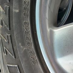 スタッドレス　タイヤ　&　ホイールプロフ確認お願い致します。の画像