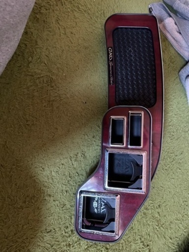 20 ヴェルファイア　アルファード　フロントテーブル