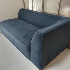 美品　広め　2人掛けソファ　横170cm