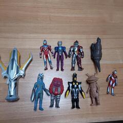 DXギンガスパークとウルトラヒーローソフビ9体セット
