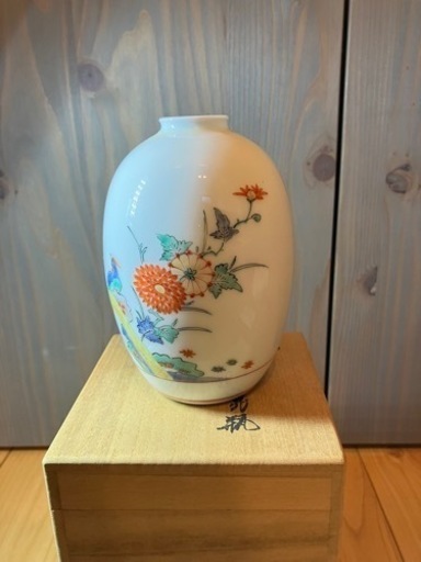 酒井田柿右衛門　花瓶
