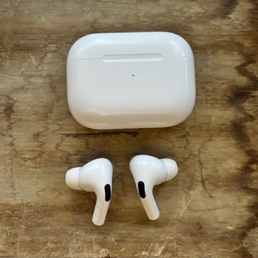 【終了】【難あり】AirPods Pro(第1世代)