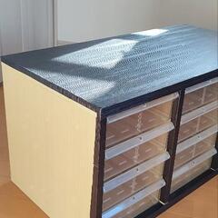 書類用引き出しの画像