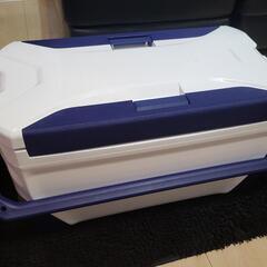 SHIMANOスペーザ クーラーボックス 25~35リットル キャスター無しの画像