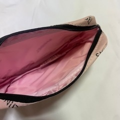 スナイデルポーチ🌟発送も可能です。の画像
