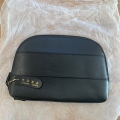 クラッチバッグ