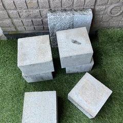 コーナン　石 コンクリートブロック