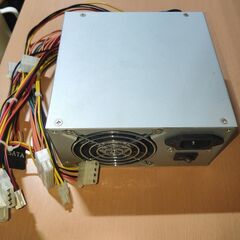 PCパーツ 電源2種 (Antec NeoPower 430W, ノーブランド 400W)の画像