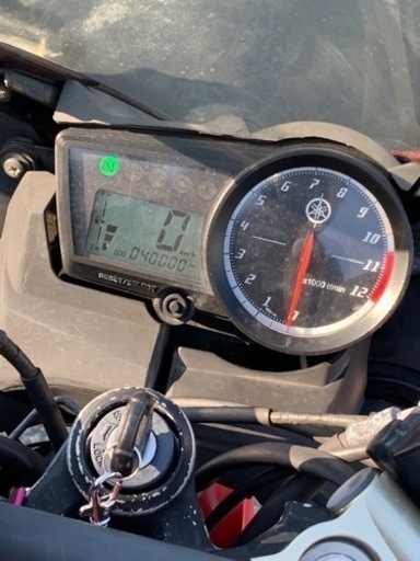 YAMAHA YZF-R15 商談中