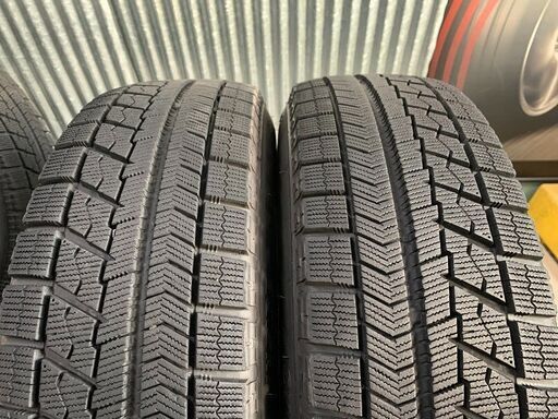 ブリザック　VRX★185/70R14　バリ山！　ノート　ティーダ　フリード　安心のエアー＆バランス調整済み　ブリヂストン
