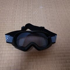 スキー　ゴーグル　黑の画像